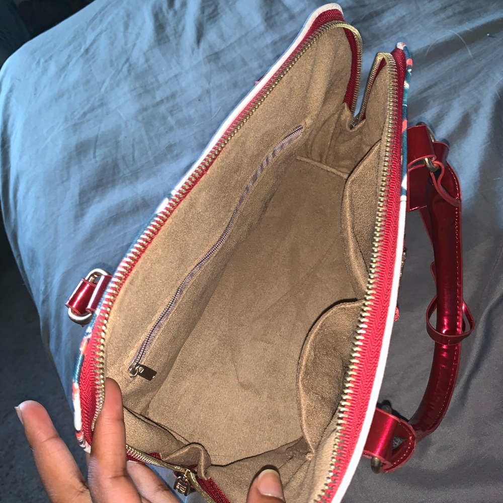 Handbag - Picture 3 of 3